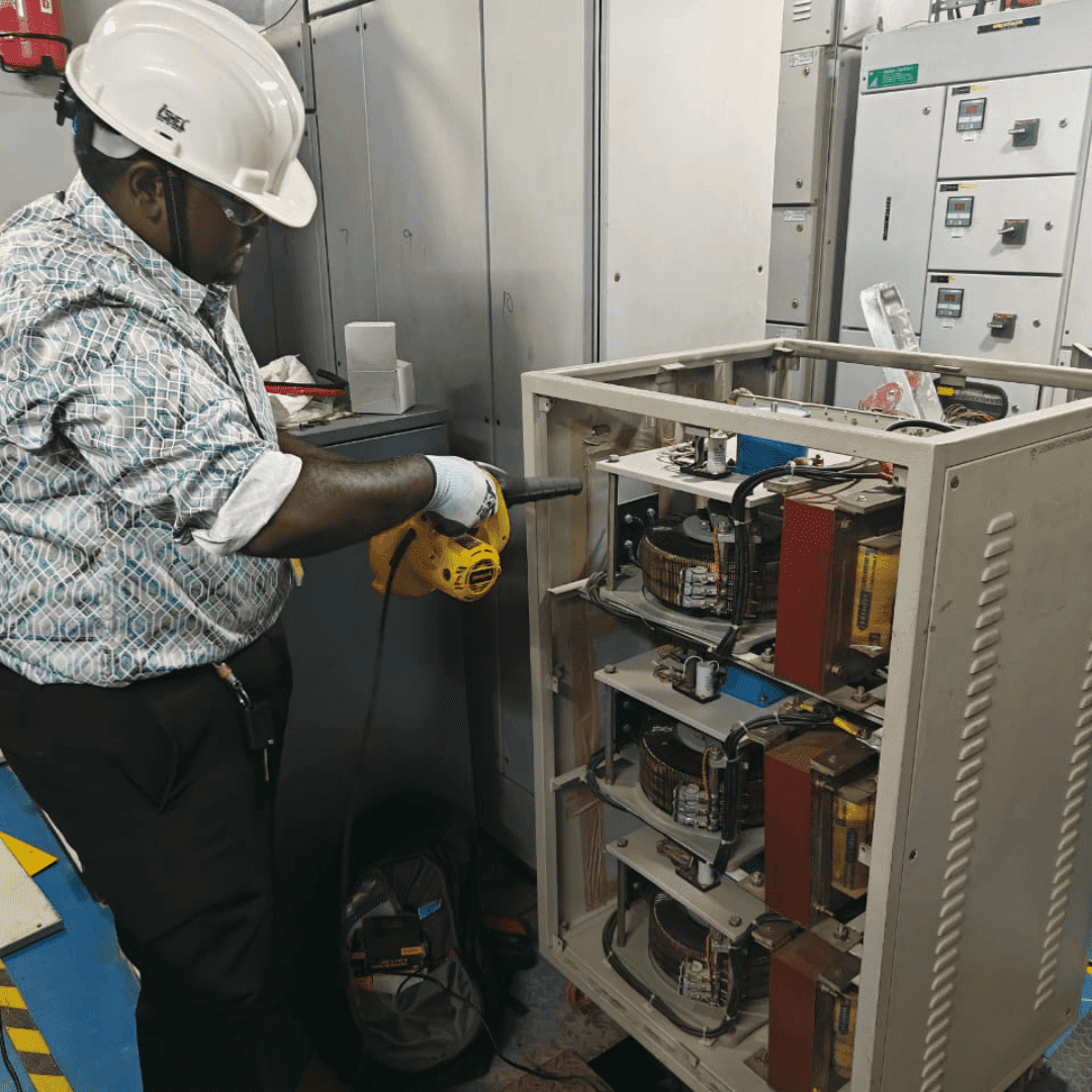 Preventive cleaning and maintenance of online UPS system in Bangalore by Gravity Power Solution